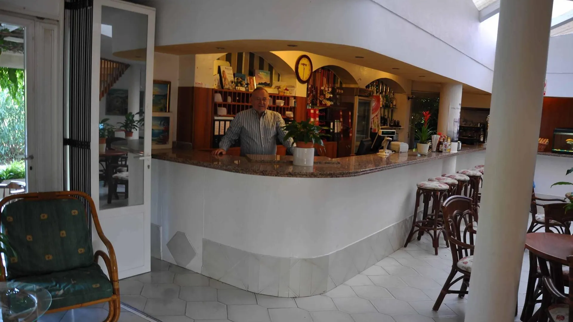 Alper Apartments Mallorca Palmanova Spanien