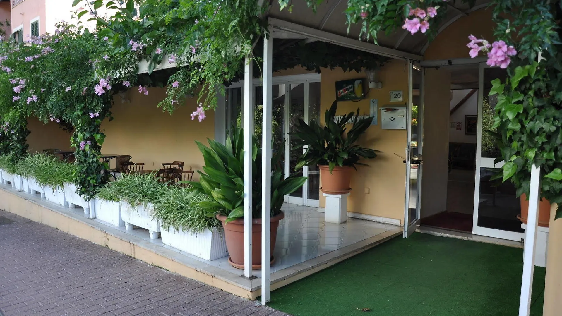 Alper Apartments Mallorca Palmanova